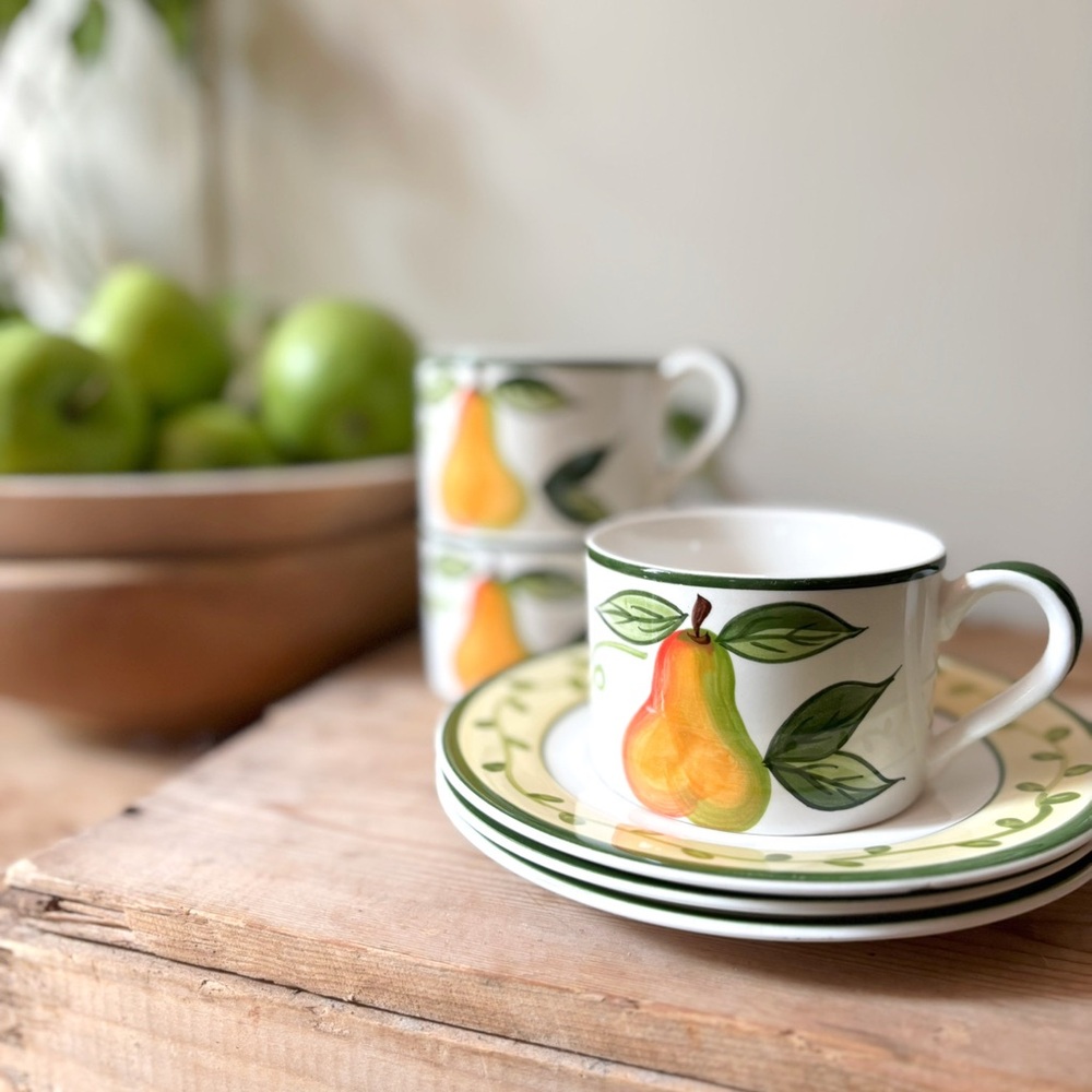 Stoneage Hand Painted Peramela Ceramic Tuscan Fruit Tea Espresso Cups Saucers